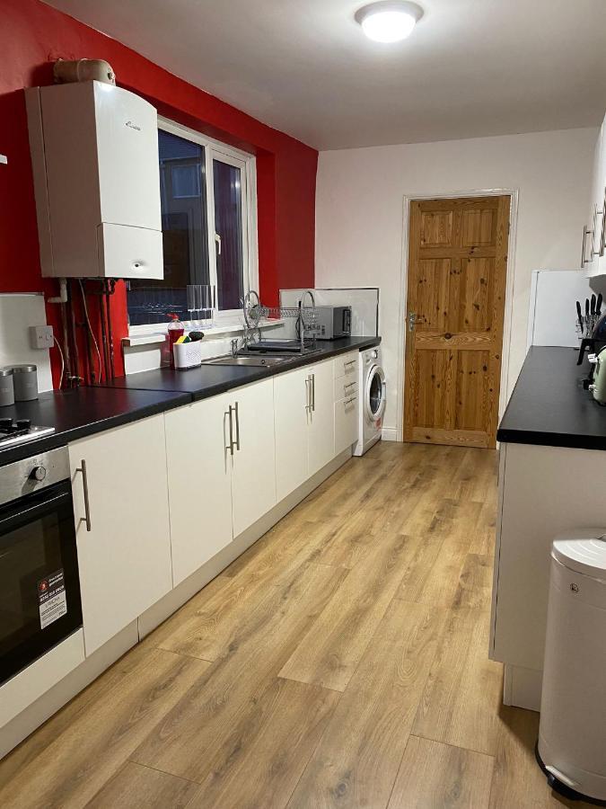 The Superhost - 4 Bedroom House Sunderland  Luaran gambar